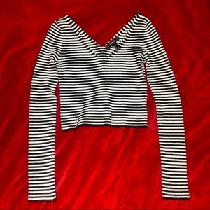 Striped Knit V-Neck Long Sleeve Crop Top